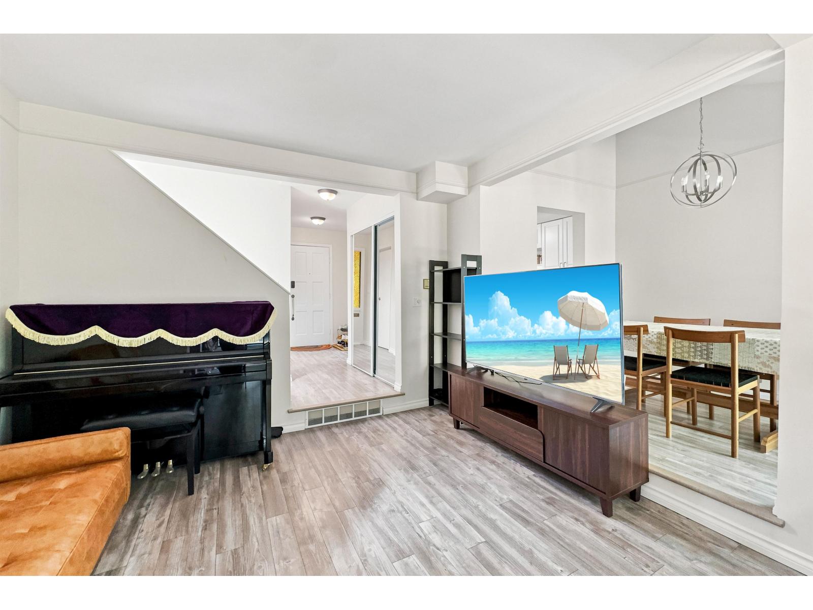 15945 Alder Place, Surrey, British Columbia  V4A 5J1 - Photo 7 - R3147488