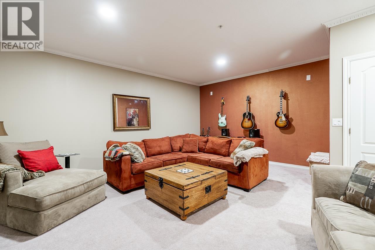 2 915 Fort Fraser Rise, Port Coquitlam, British Columbia  V3C 6K3 - Photo 32 - R3148350