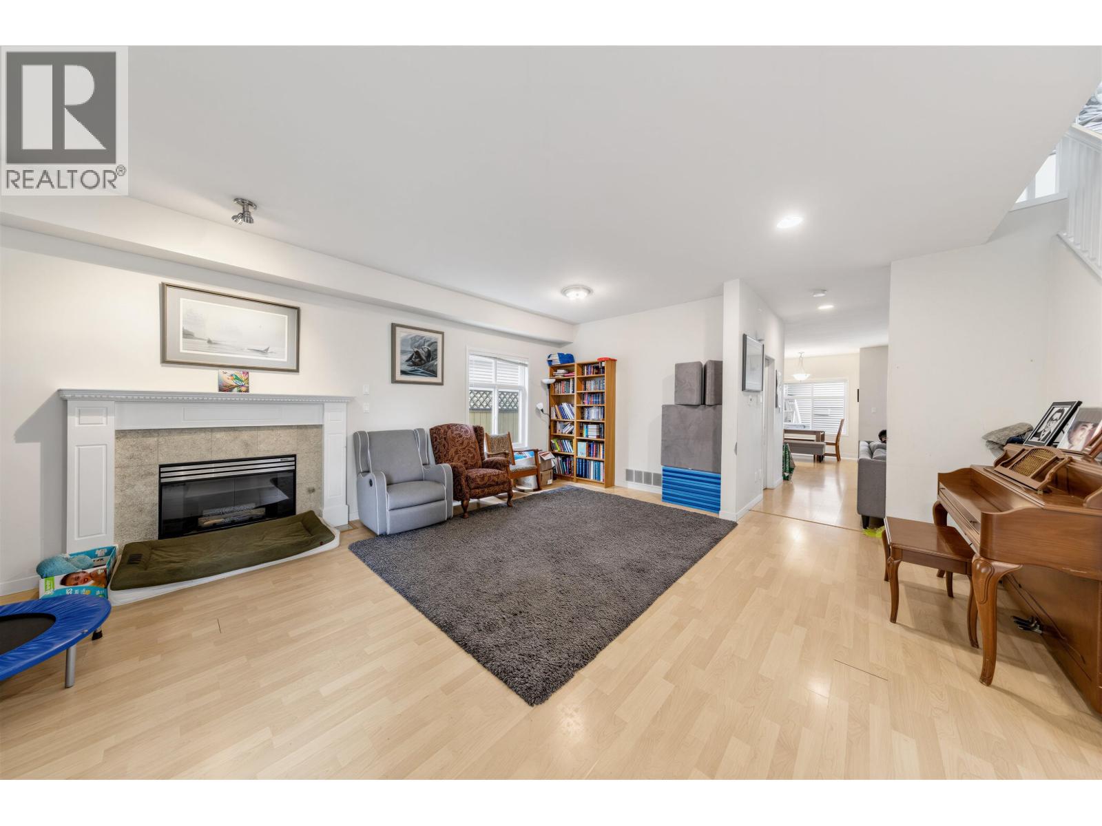 10522 Shepherd Drive, Richmond, British Columbia V6X 4G9 - Photo 2 - R3148395