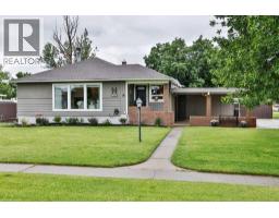 89 E 200 N, Raymond, Alberta