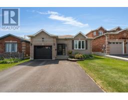 10 WISMER AVENUE, Barrie, Ontario
