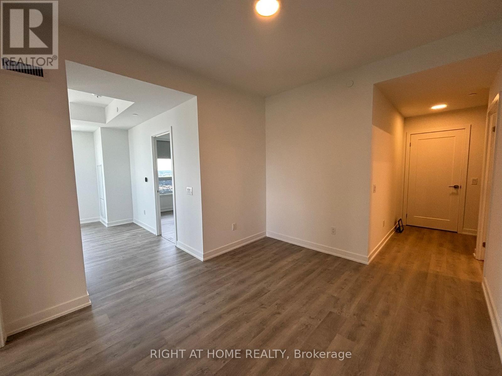 2905 - 5105 HURONTARIO STREET - Photo 16