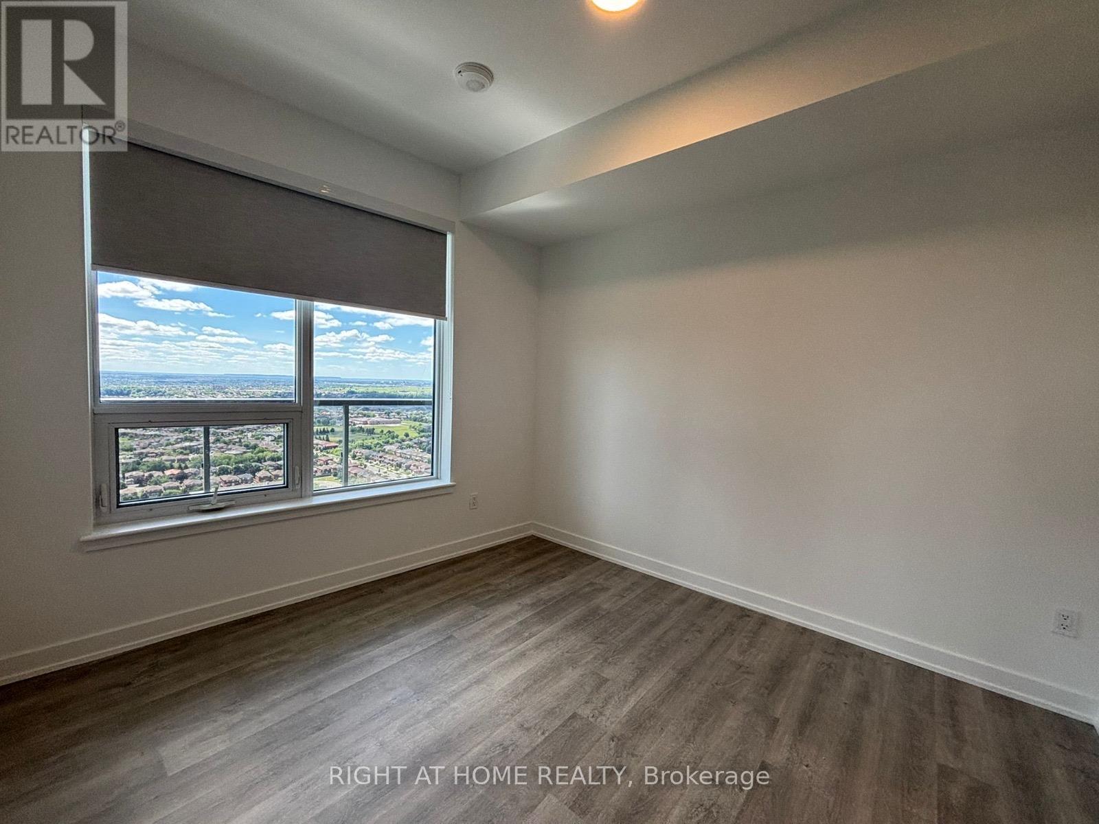2905 - 5105 HURONTARIO STREET - Photo 18
