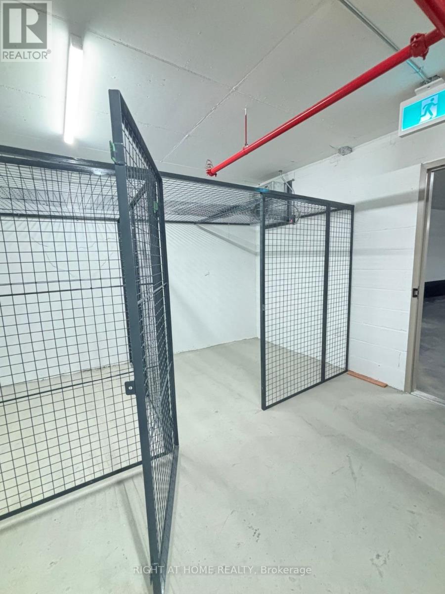 2905 - 5105 HURONTARIO STREET - Photo 30