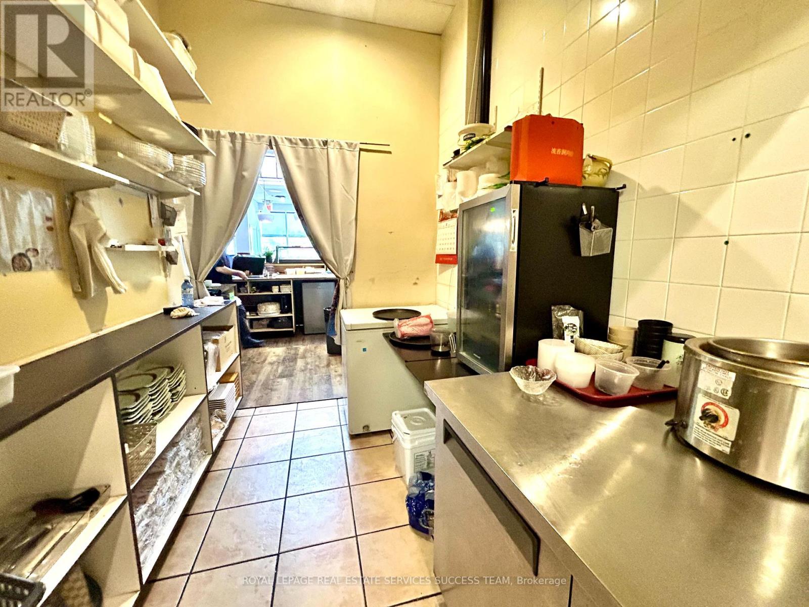 2 - 575 River Glen Boulevard, Oakville, Ontario  L6H 6X6 - Photo 9 - W13589202