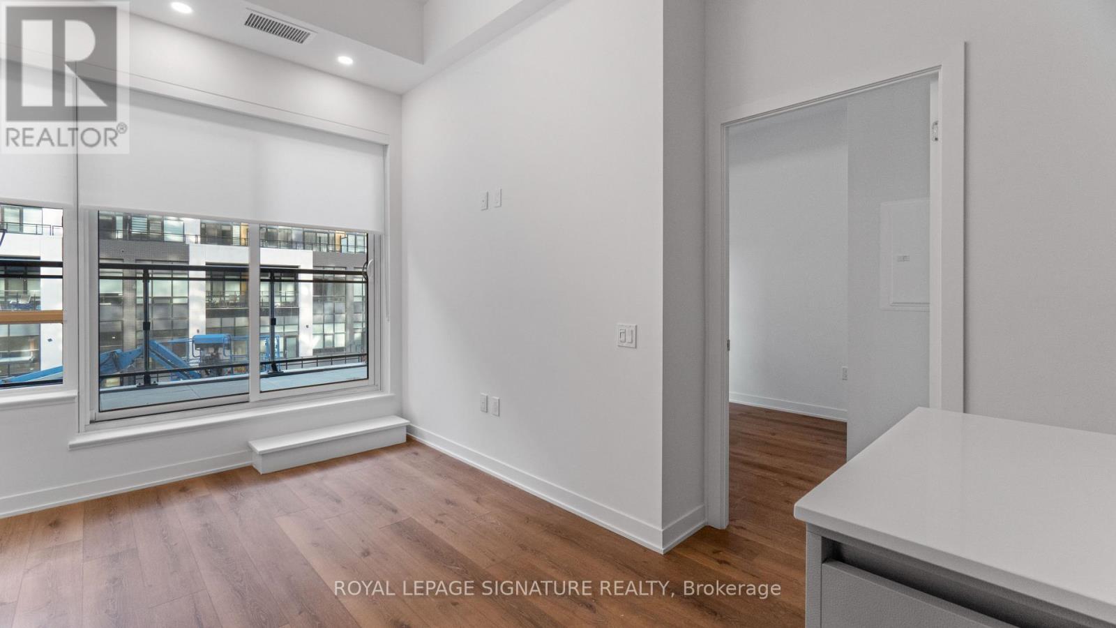 222 - 395 Dundas Street W, Oakville, Ontario  L6M 5R8 - Photo 13 - W13589232