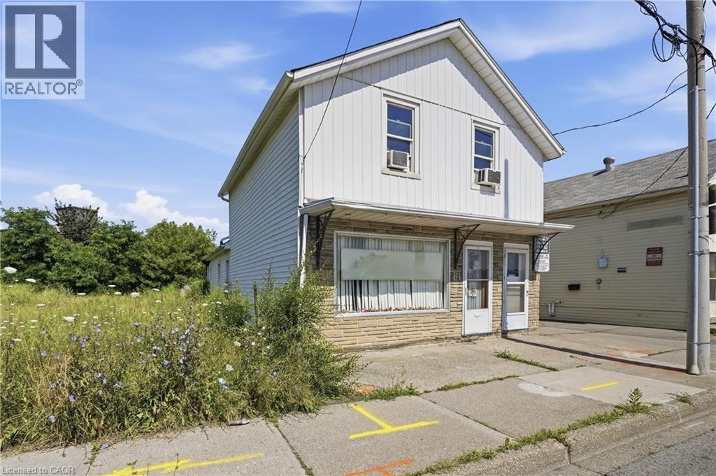 61 Niagara Street, St. Catharines, Ontario  L2R 4L1 - Photo 3 - 40849051