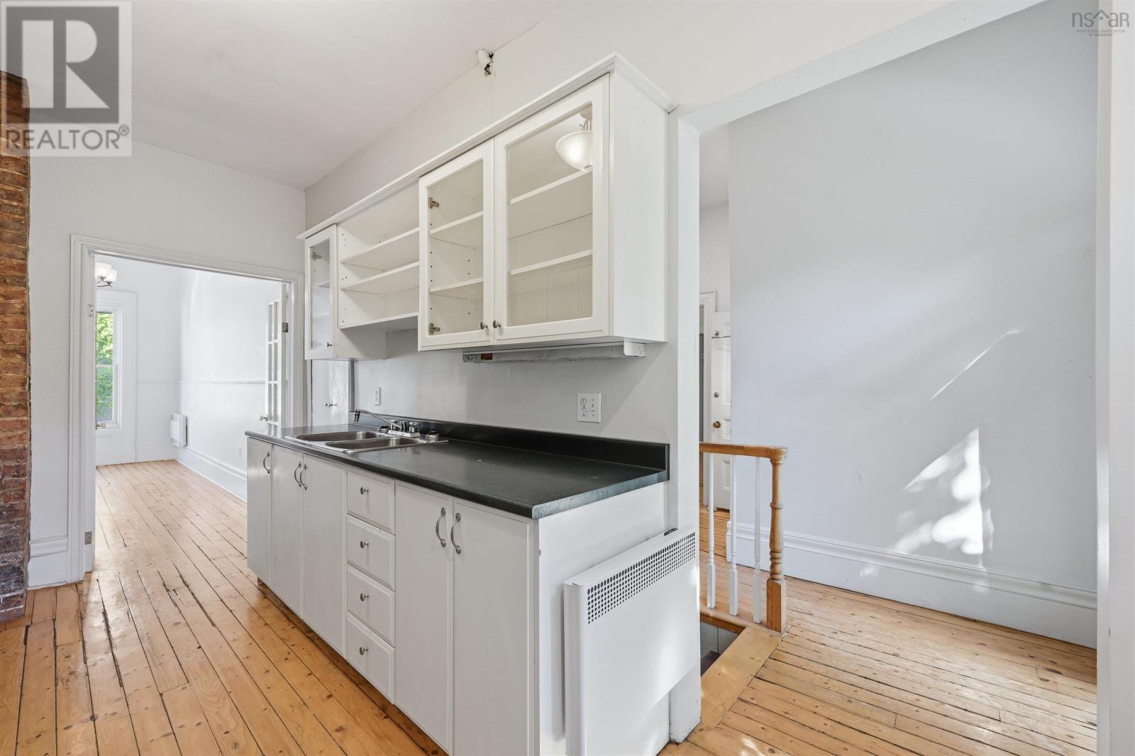 2048 Creighton Street, Halifax, Nova Scotia  B3K 3R2 - Photo 31 - 202614831