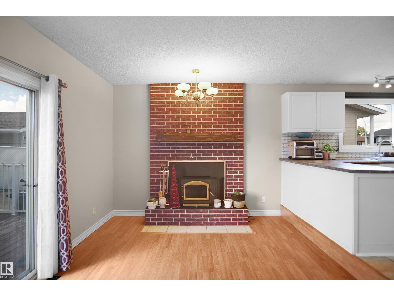 13524 26 St NW, Edmonton, Alberta  T5A 3W1 - Photo 9 - E4499967
