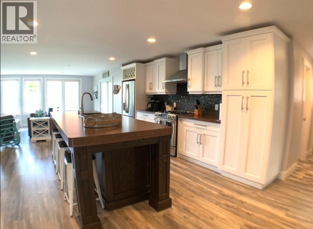 3716 Beverly Glen ROAD Plympton-Wyoming Ontario Canada N0N1E0 4