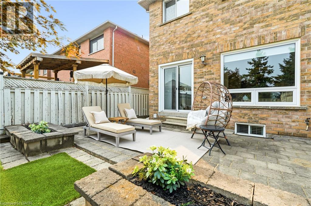5116 Silvercreek Drive, Burlington, Ontario  L7L 6K5 - Photo 48 - 40849410