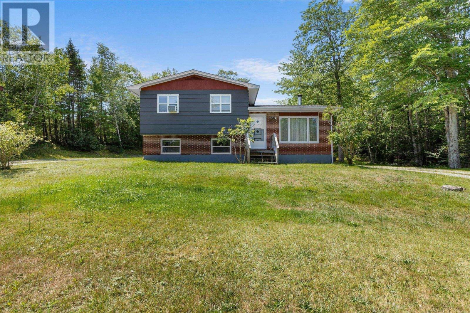 637 Woodlawn Drive, Woodlawn, Nova Scotia  B0T 1W0 - Photo 1 - 202618206