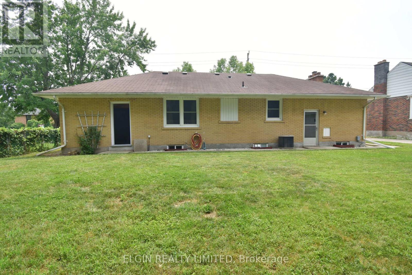 174 Elm Street, St. Thomas, Ontario  N5R 1J3 - Photo 28 - X13589476