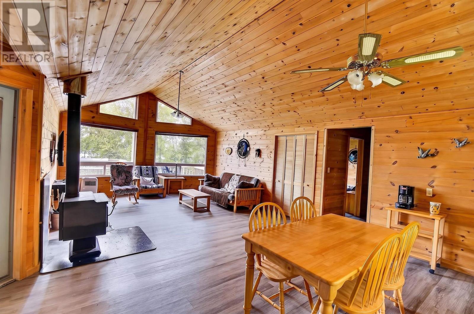 2747 Moore Bay, Sioux Narrows/kenora, Ontario  P0X 1H0 - Photo 3 - TB2601478