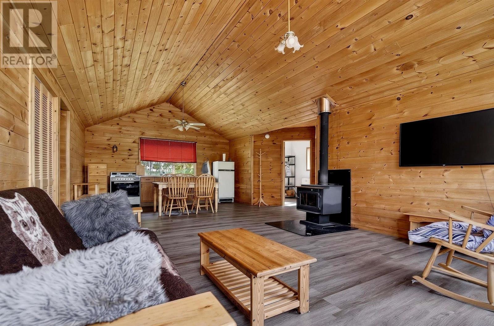 2747 Moore Bay, Sioux Narrows/kenora, Ontario  P0X 1H0 - Photo 5 - TB2601478