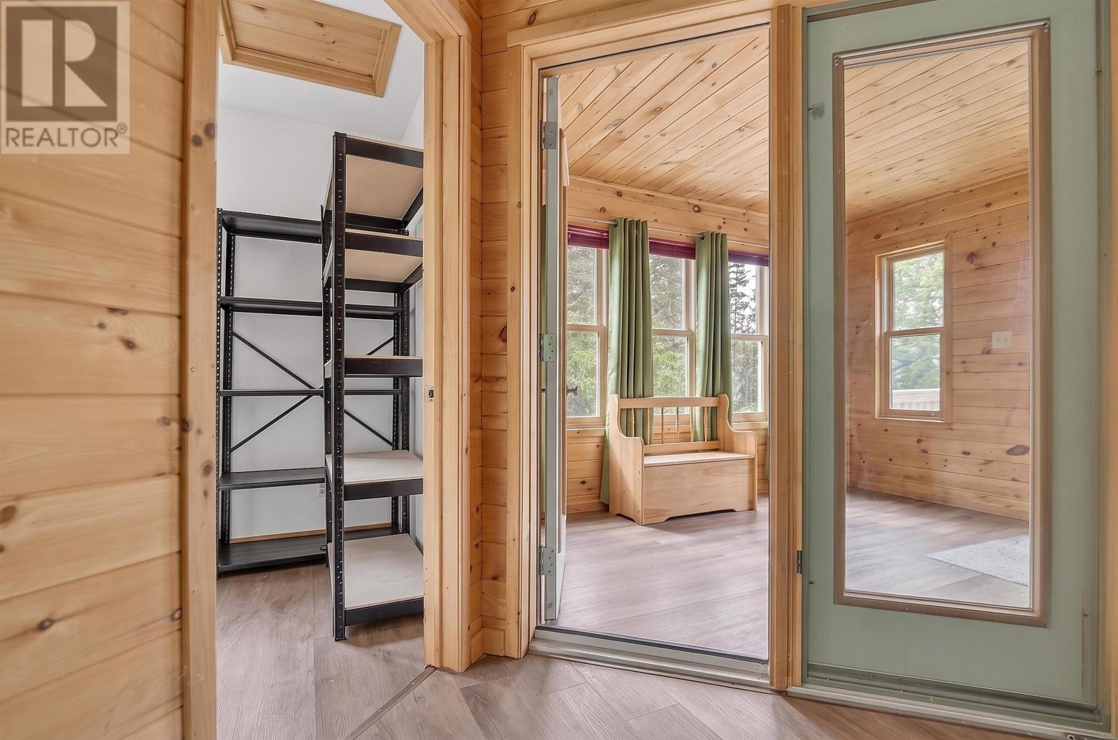 2747 Moore Bay, Sioux Narrows/kenora, Ontario  P0X 1H0 - Photo 6 - TB2601478