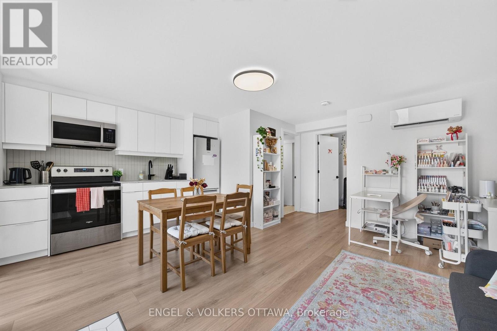 D - 117 Carruthers Avenue, Ottawa, Ontario  K1Y 1N4 - Photo 3 - X13589472