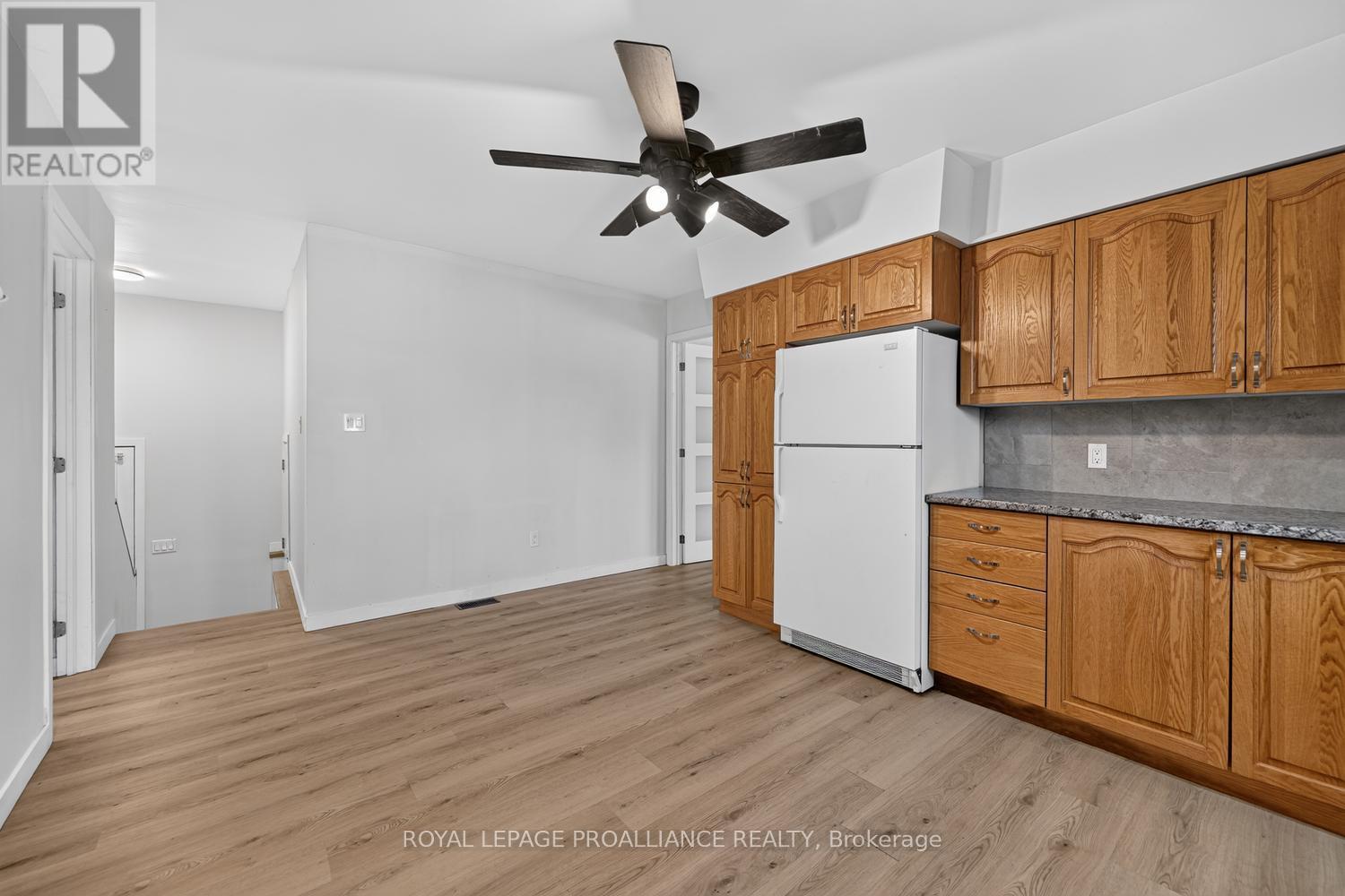 415 Railway Avenue, Prescott, Ontario  K0E 1T0 - Photo 12 - X13589484