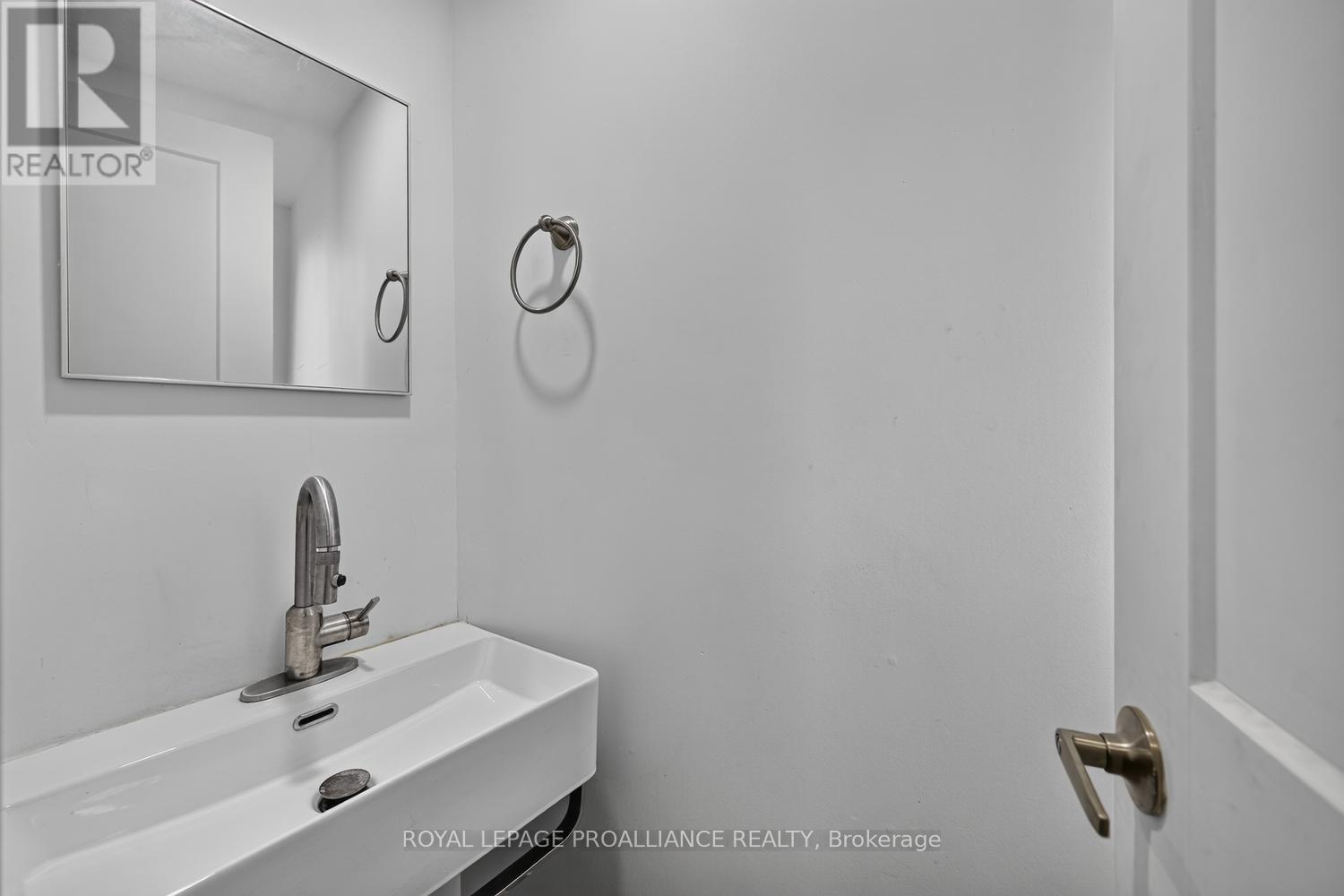 415 Railway Avenue, Prescott, Ontario  K0E 1T0 - Photo 21 - X13589484