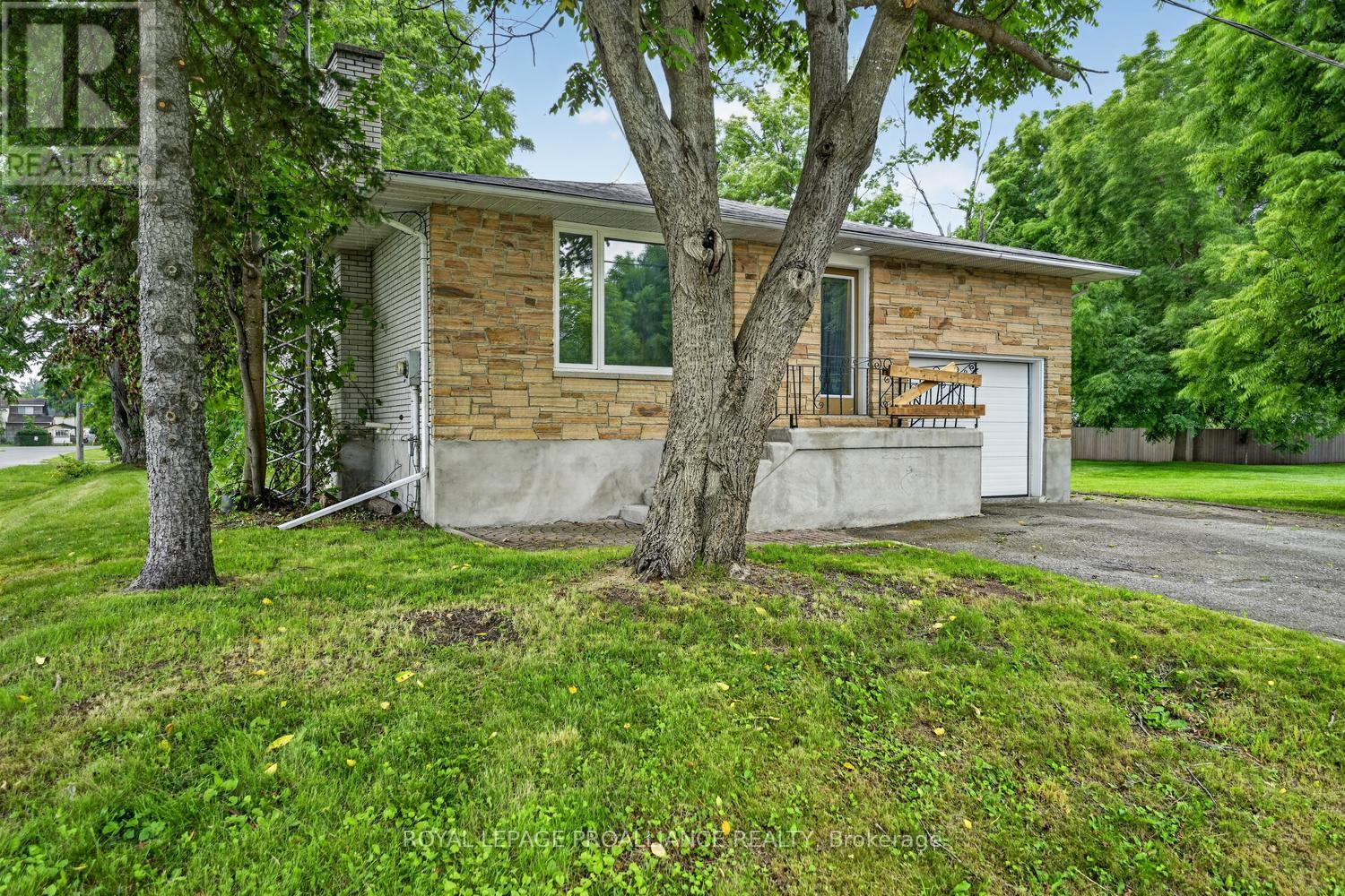 415 Railway Avenue, Prescott, Ontario  K0E 1T0 - Photo 29 - X13589484