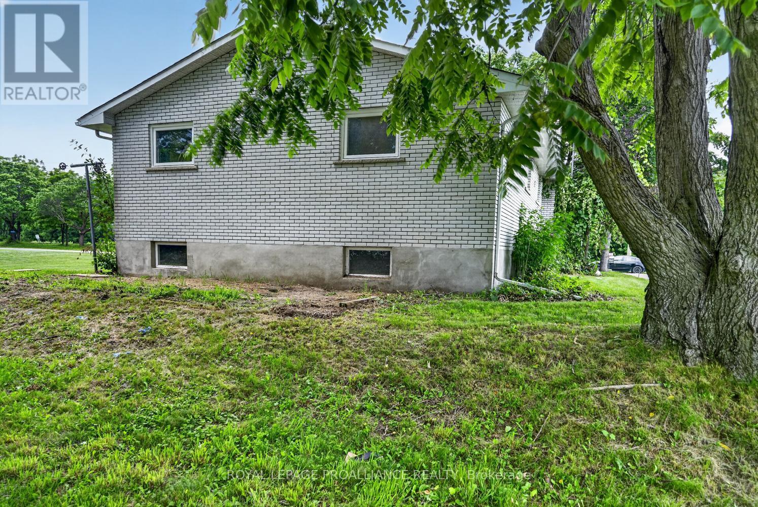 415 Railway Avenue, Prescott, Ontario  K0E 1T0 - Photo 31 - X13589484