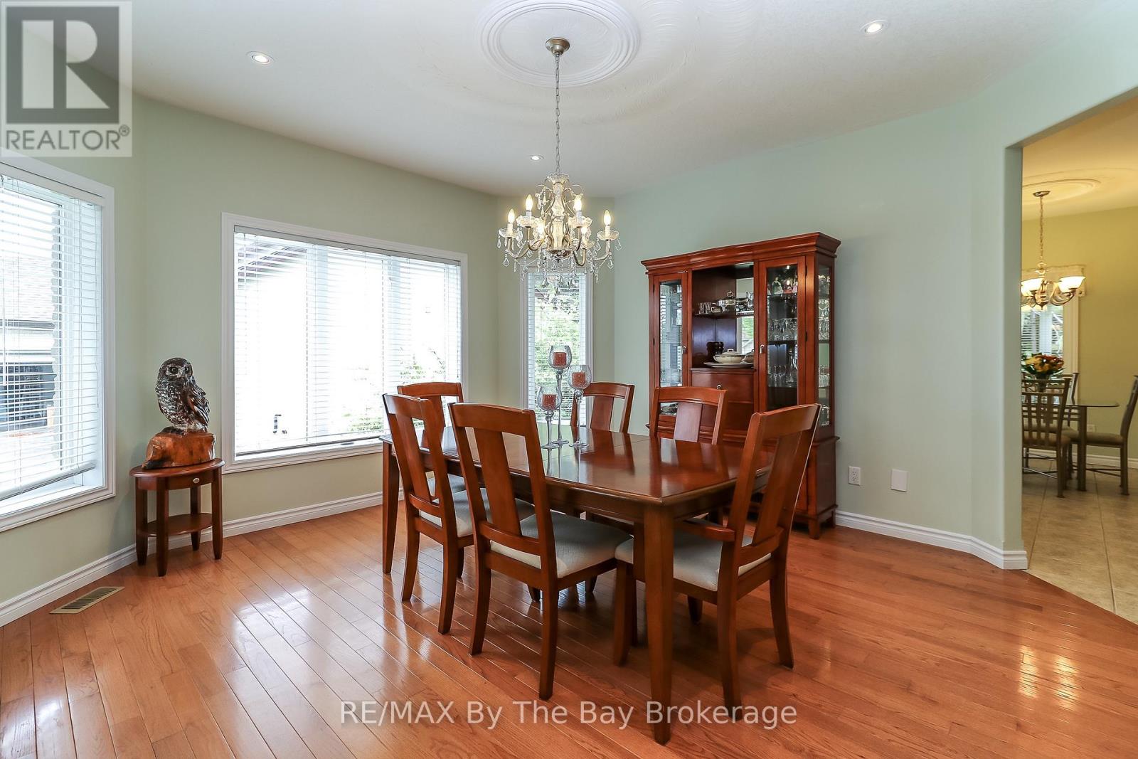 60 Martyn Drive, Wasaga Beach, Ontario  L9Z 1N6 - Photo 11 - S13589366