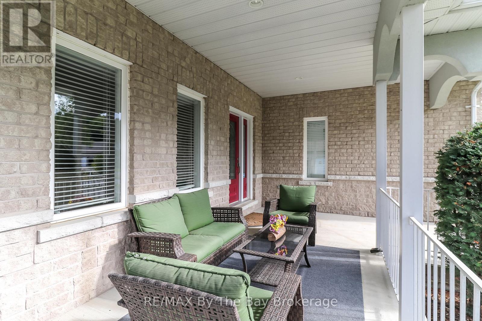 60 Martyn Drive, Wasaga Beach, Ontario  L9Z 1N6 - Photo 3 - S13589366