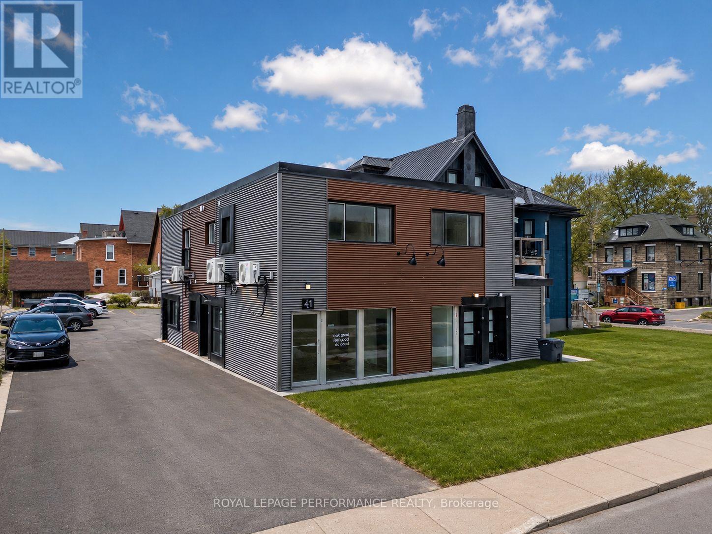 3 - 102 Sydney Street, Cornwall, Ontario K6H 3H2 - Photo 3 - X13589400