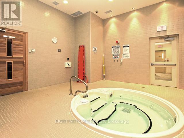 823 - 90 Stadium Road, Toronto, Ontario  M5V 3W5 - Photo 29 - C13589310
