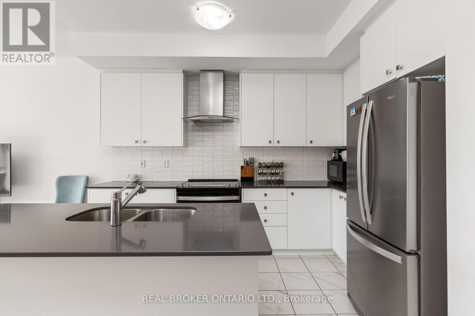 9 Nautical Way, Whitby, Ontario L1N 0N2 - Photo 24 - E13589250