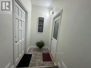 201 & 202 - 174 RITSON ROAD S, Oshawa (Central)