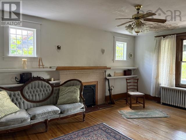 43 Grant Street, Baddeck, Nova Scotia  B0E 1B0 - Photo 28 - 202618214