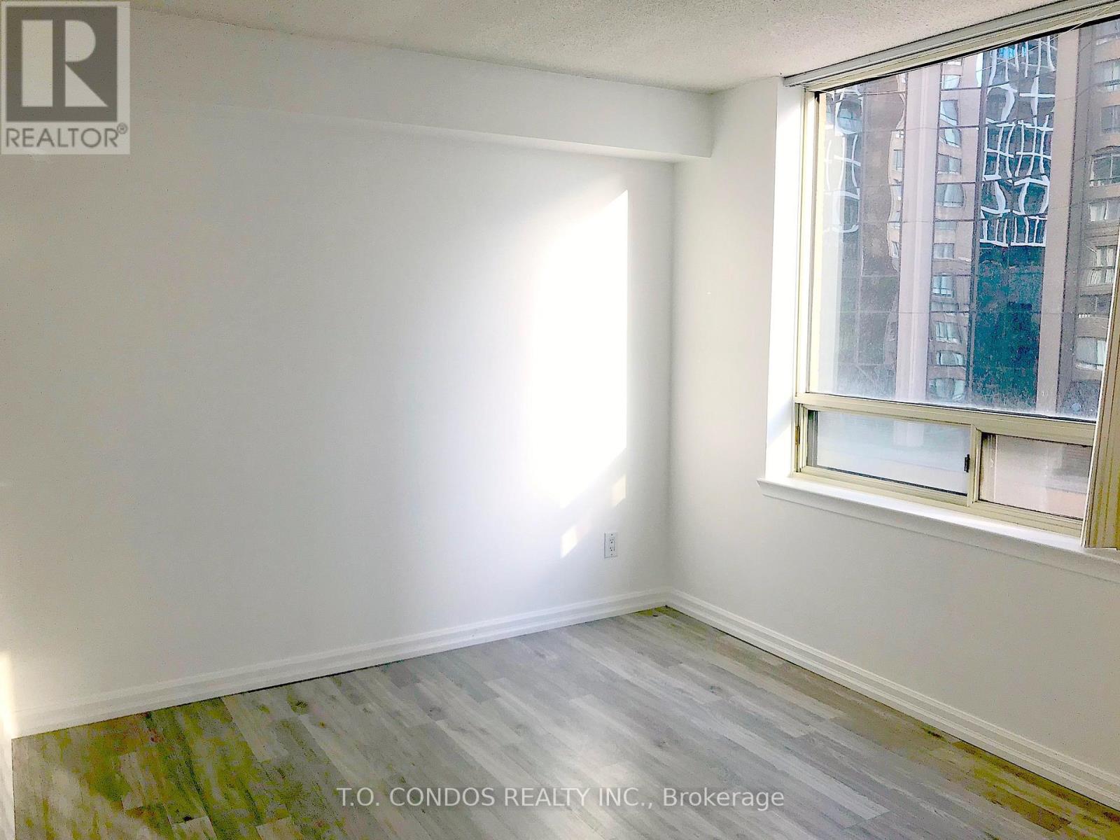 511 - 633 Bay Street, Toronto, Ontario  M5G 2G4 - Photo 14 - C13581972
