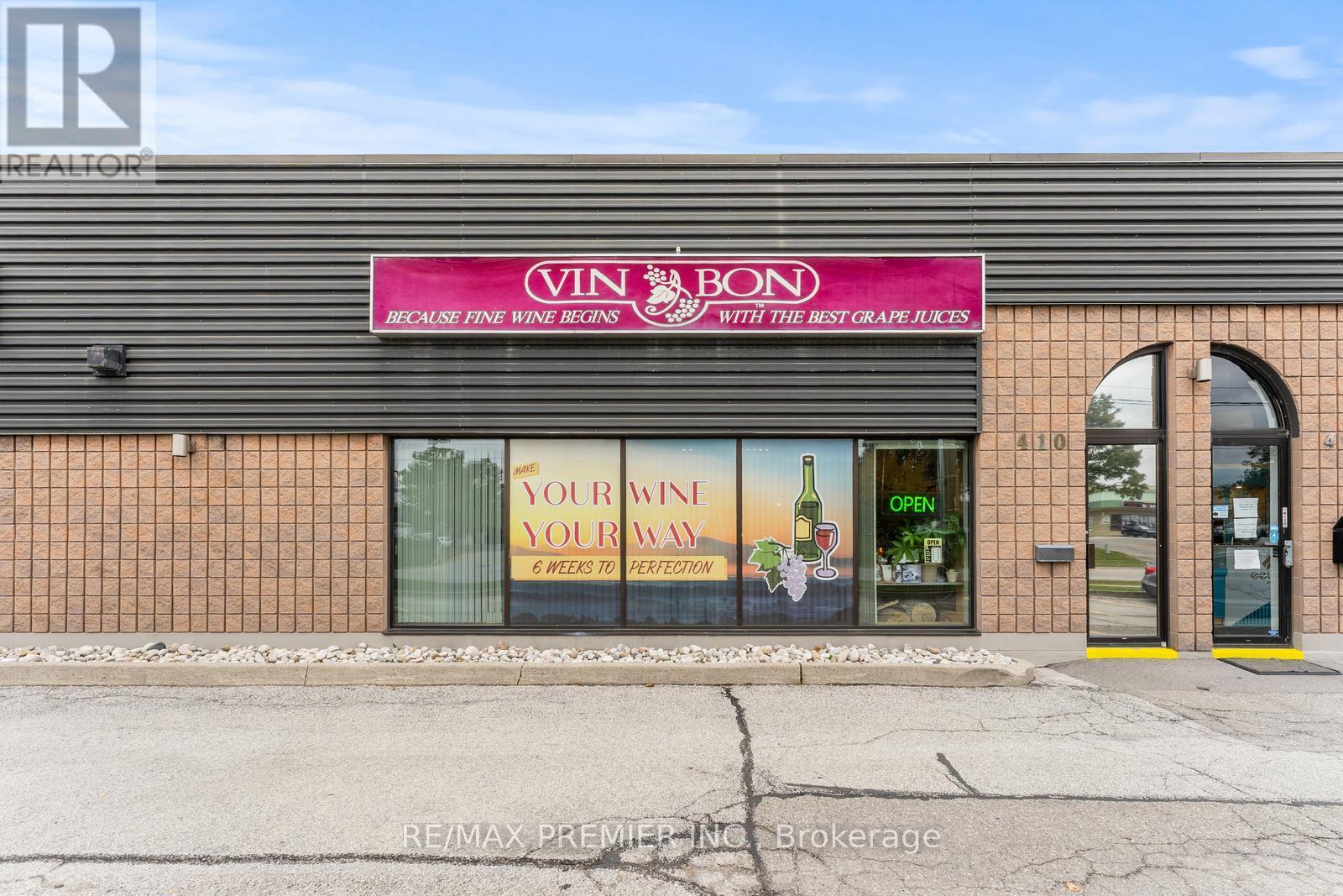 410 Speers Road, Oakville, Ontario  L6K 2G2 - Photo 2 - W13589336