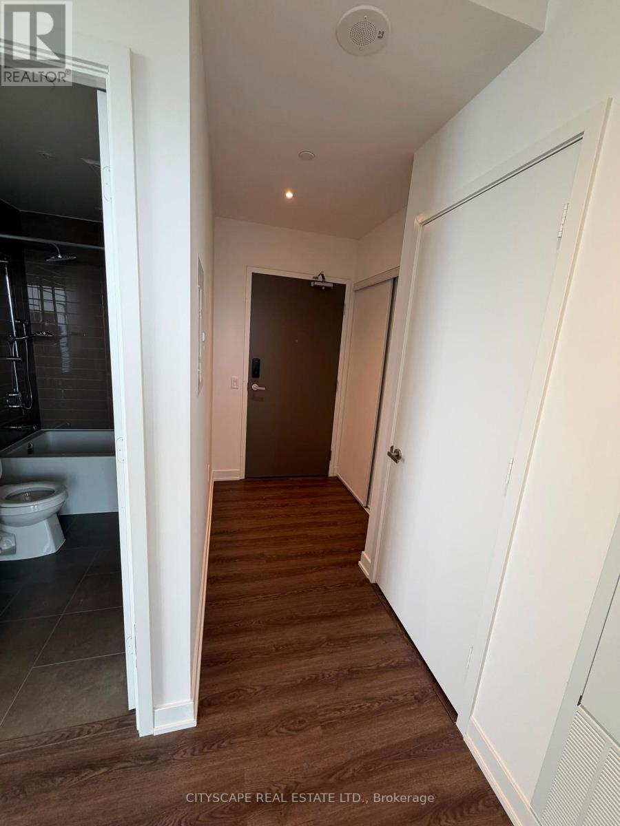 6408 - 448 BURNHAMTHORPE ROAD W - Photo 3