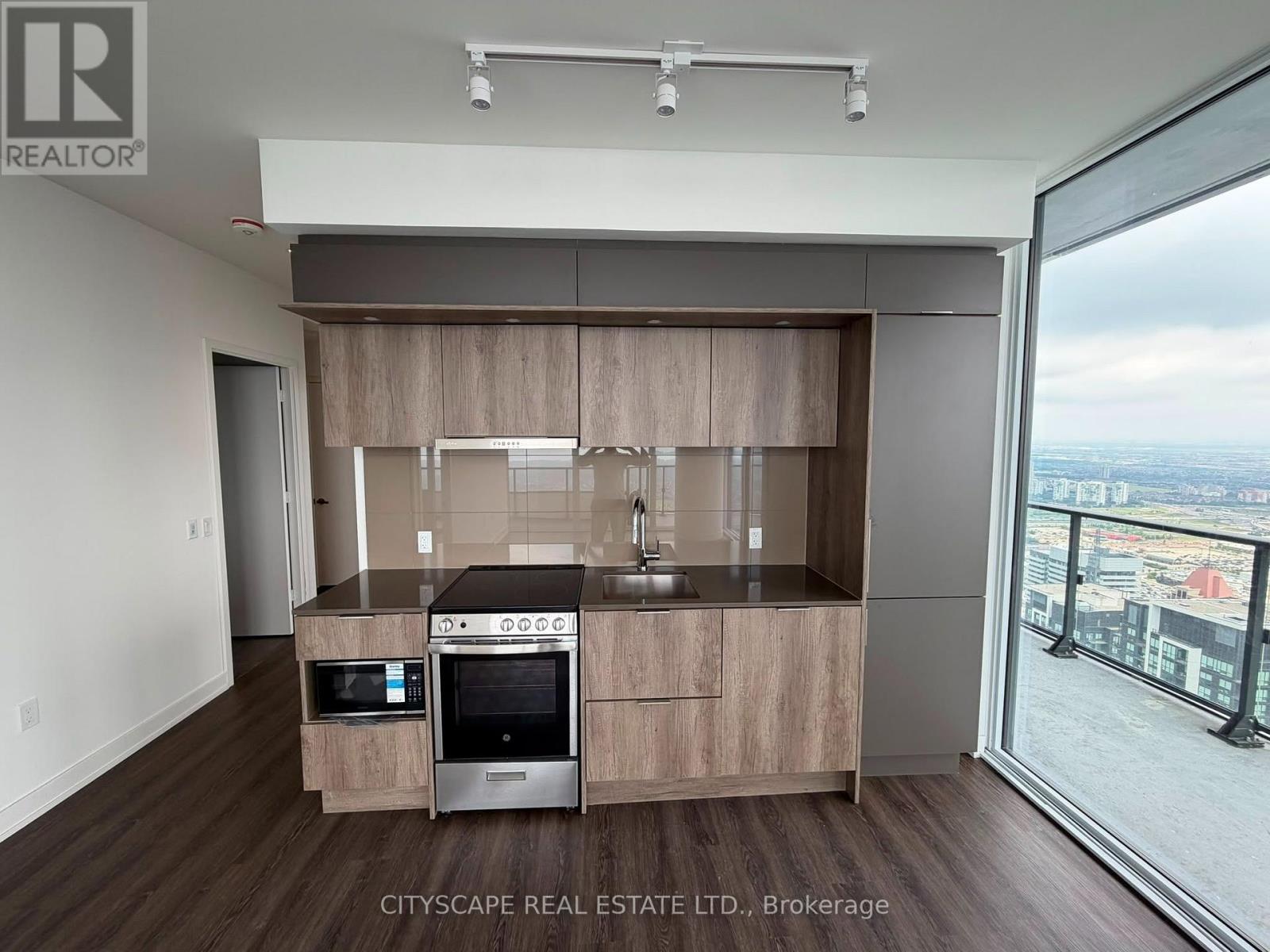6408 - 448 BURNHAMTHORPE ROAD W - Photo 6