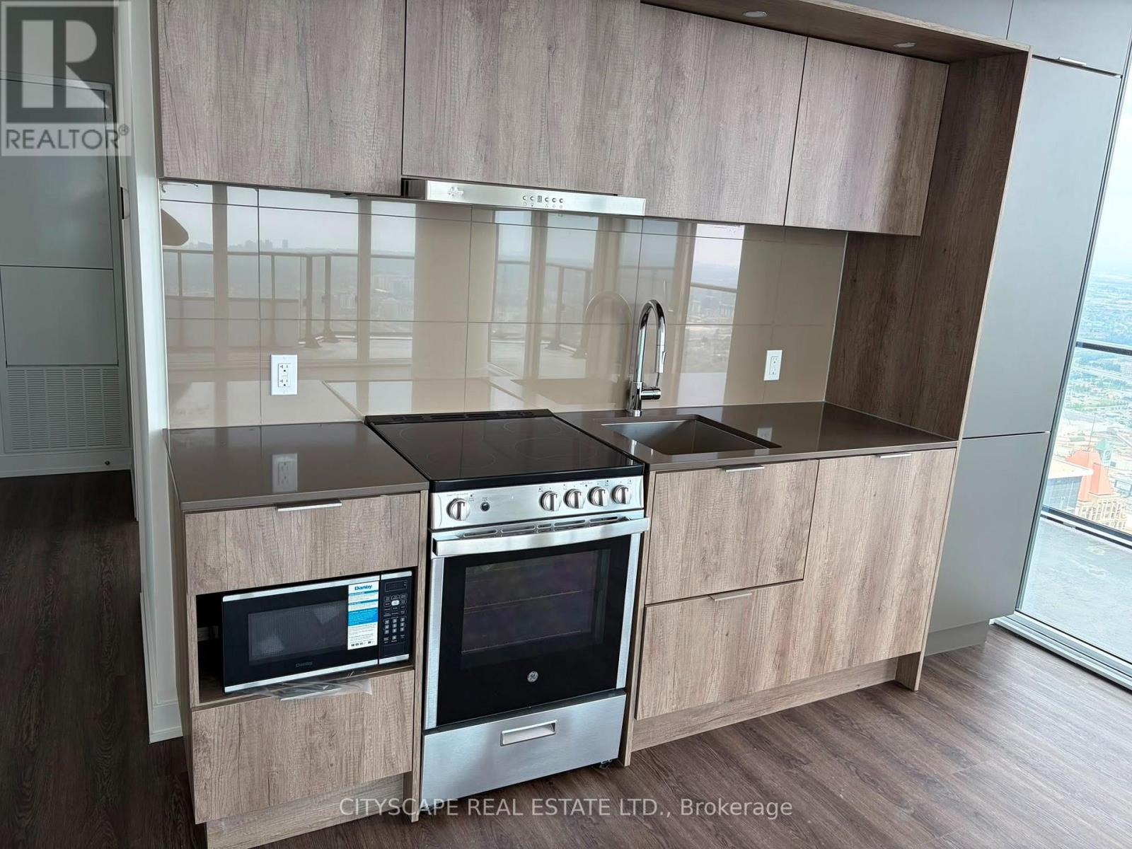 6408 - 448 BURNHAMTHORPE ROAD W - Photo 7