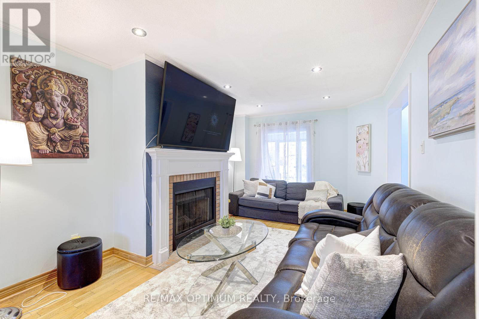 28 Stalbridge Avenue, Brampton, Ontario  L6Y 4H2 - Photo 11 - W13589440