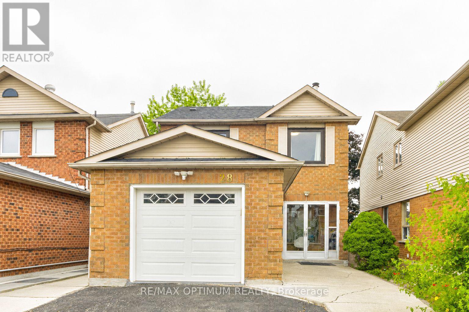 28 Stalbridge Avenue, Brampton, Ontario  L6Y 4H2 - Photo 2 - W13589440