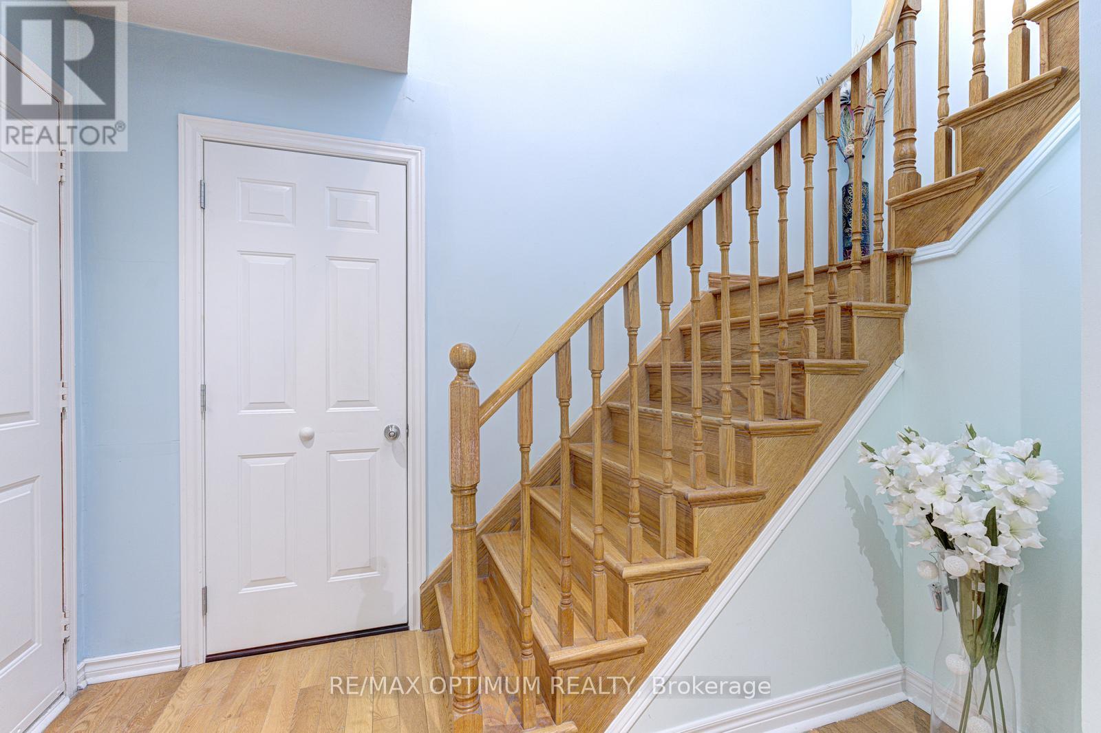 28 Stalbridge Avenue, Brampton, Ontario  L6Y 4H2 - Photo 23 - W13589440