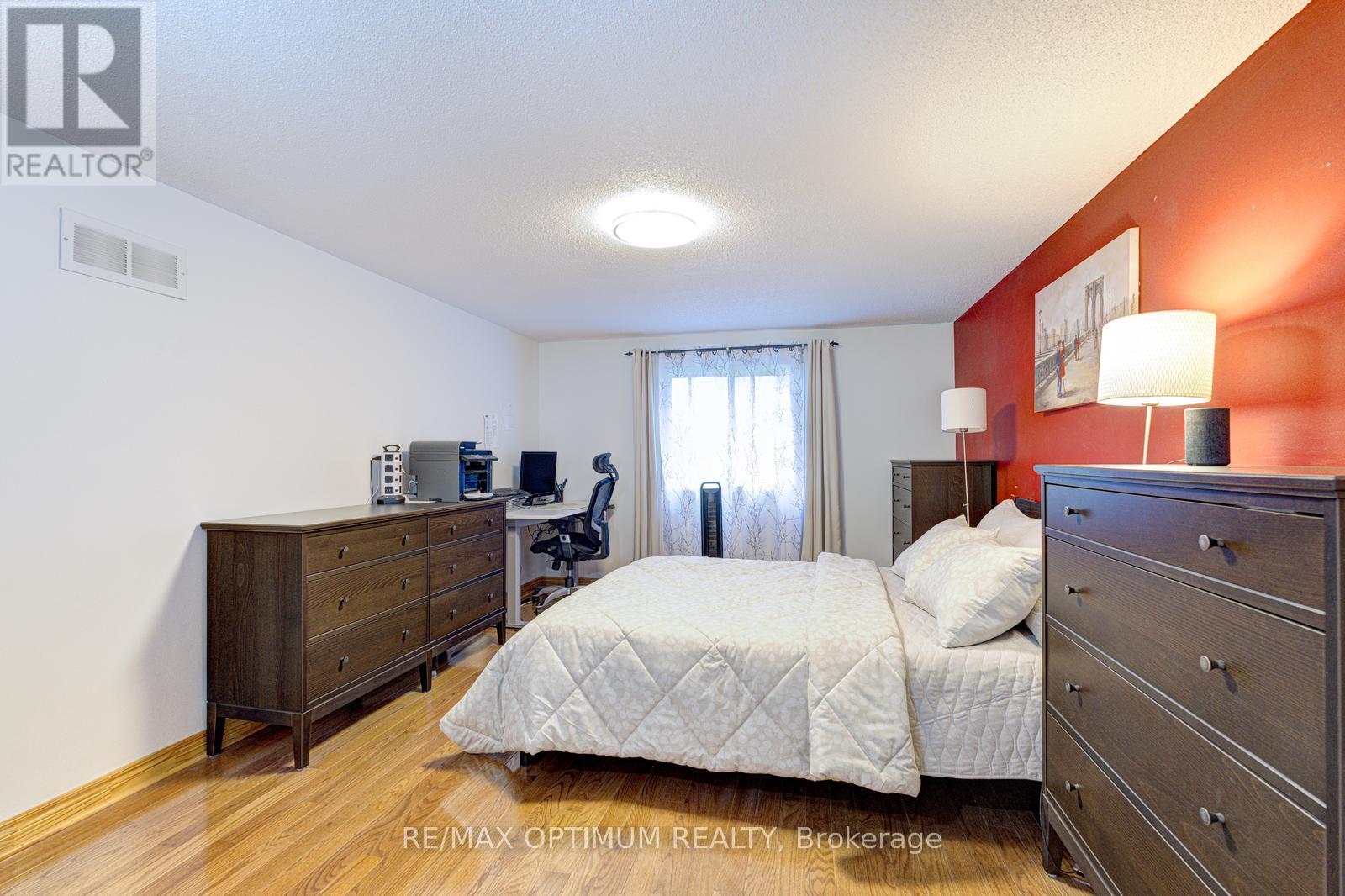 28 Stalbridge Avenue, Brampton, Ontario  L6Y 4H2 - Photo 29 - W13589440