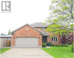 134 MORAINE COURT, London North, Ontario