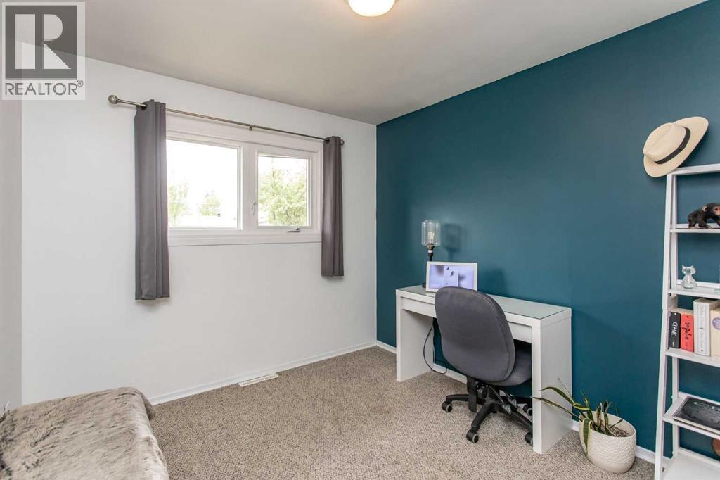 5709 49 Avenue, Lacombe, Alberta  T4L 1M4 - Photo 25 - A2316152
