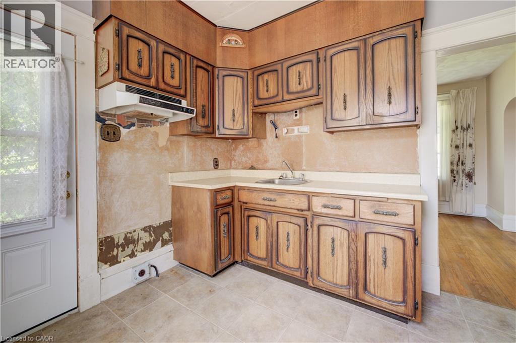 2 Samuelson Street, Cambridge, Ontario  N1R 1J7 - Photo 14 - 40848267