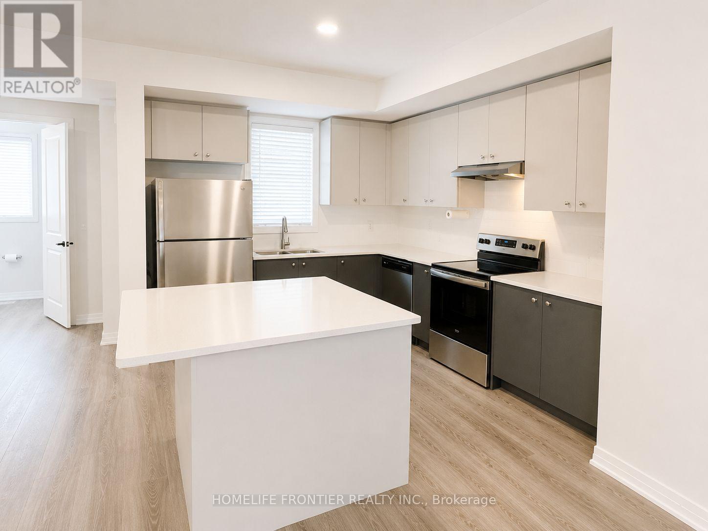 46 Ambereen Place, Clarington, Ontario  L1C 7H5 - Photo 3 - E13586104