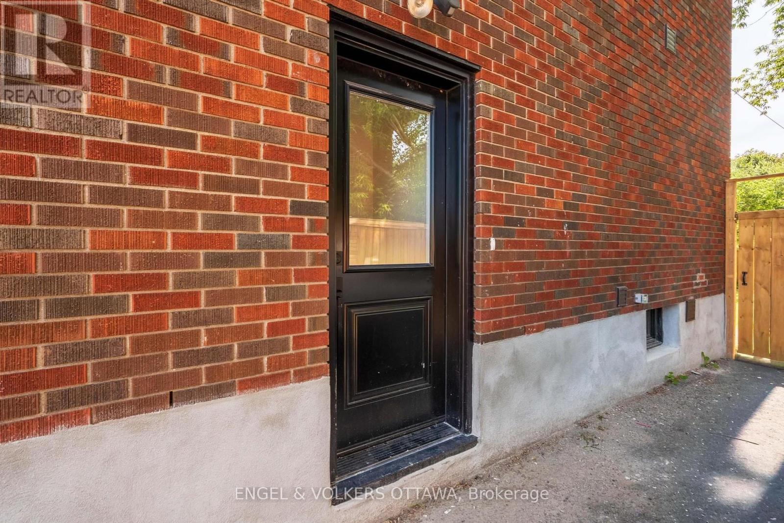 B - 1040 Maitland Avenue, Ottawa, Ontario  K2C 2B6 - Photo 3 - X13589532
