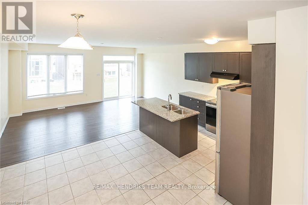 8791 Sourgum Avenue, Niagara Falls, Ontario  L2H 3S3 - Photo 14 - X13589554