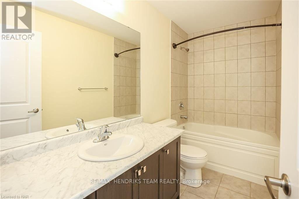8791 Sourgum Avenue, Niagara Falls, Ontario  L2H 3S3 - Photo 27 - X13589554