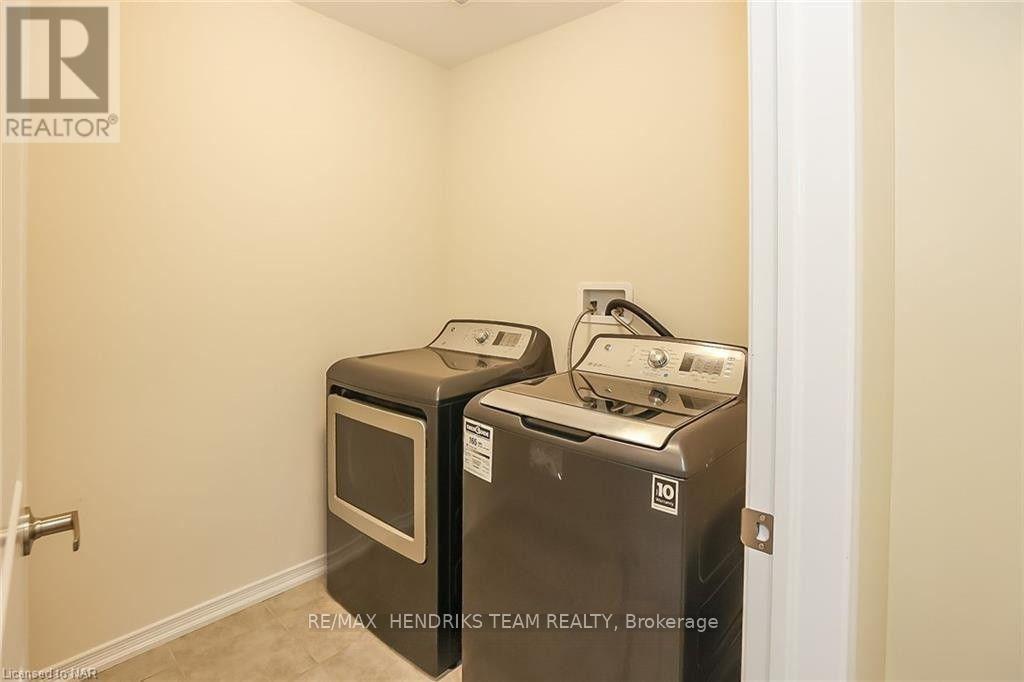 8791 Sourgum Avenue, Niagara Falls, Ontario  L2H 3S3 - Photo 28 - X13589554