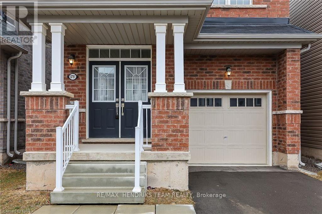 8791 Sourgum Avenue, Niagara Falls, Ontario  L2H 3S3 - Photo 3 - X13589554